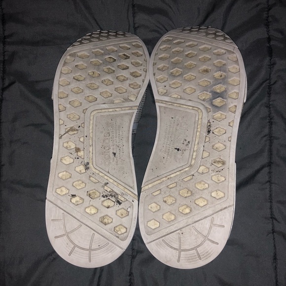 Adidas NMD R1 - Picture 4 of 7